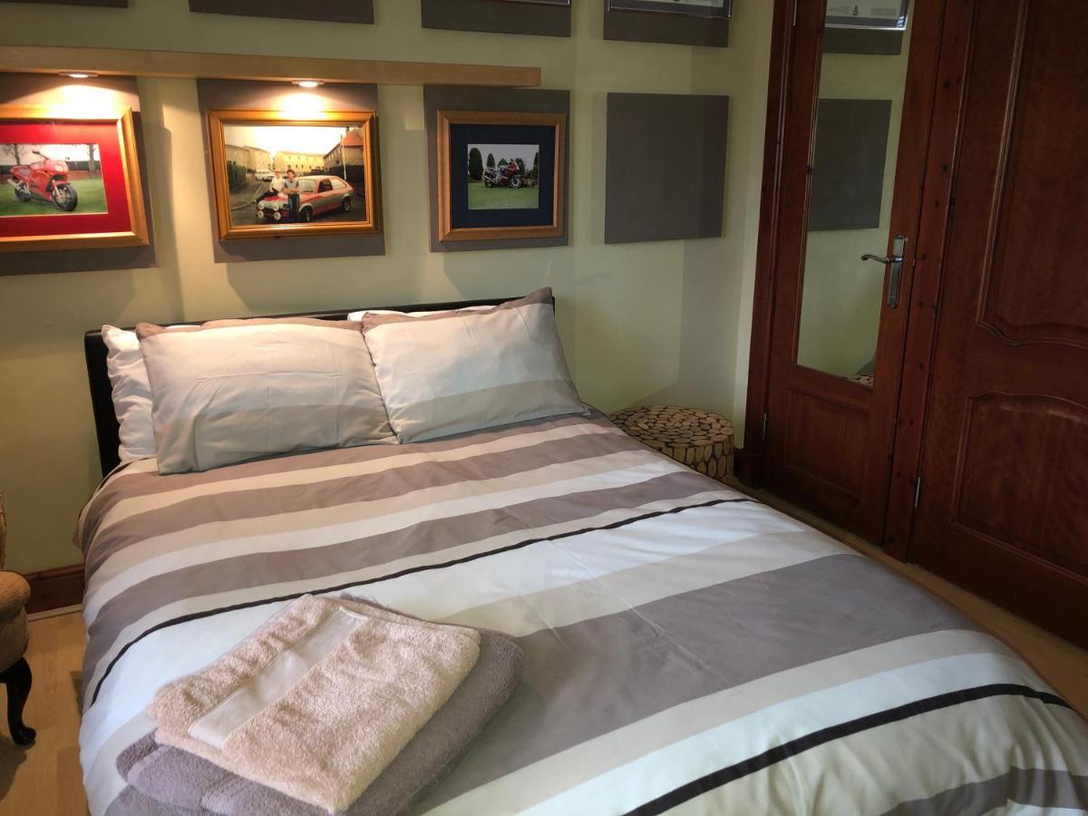 Tranquil Accommodation In A Great Location. Lanark Ngoại thất bức ảnh